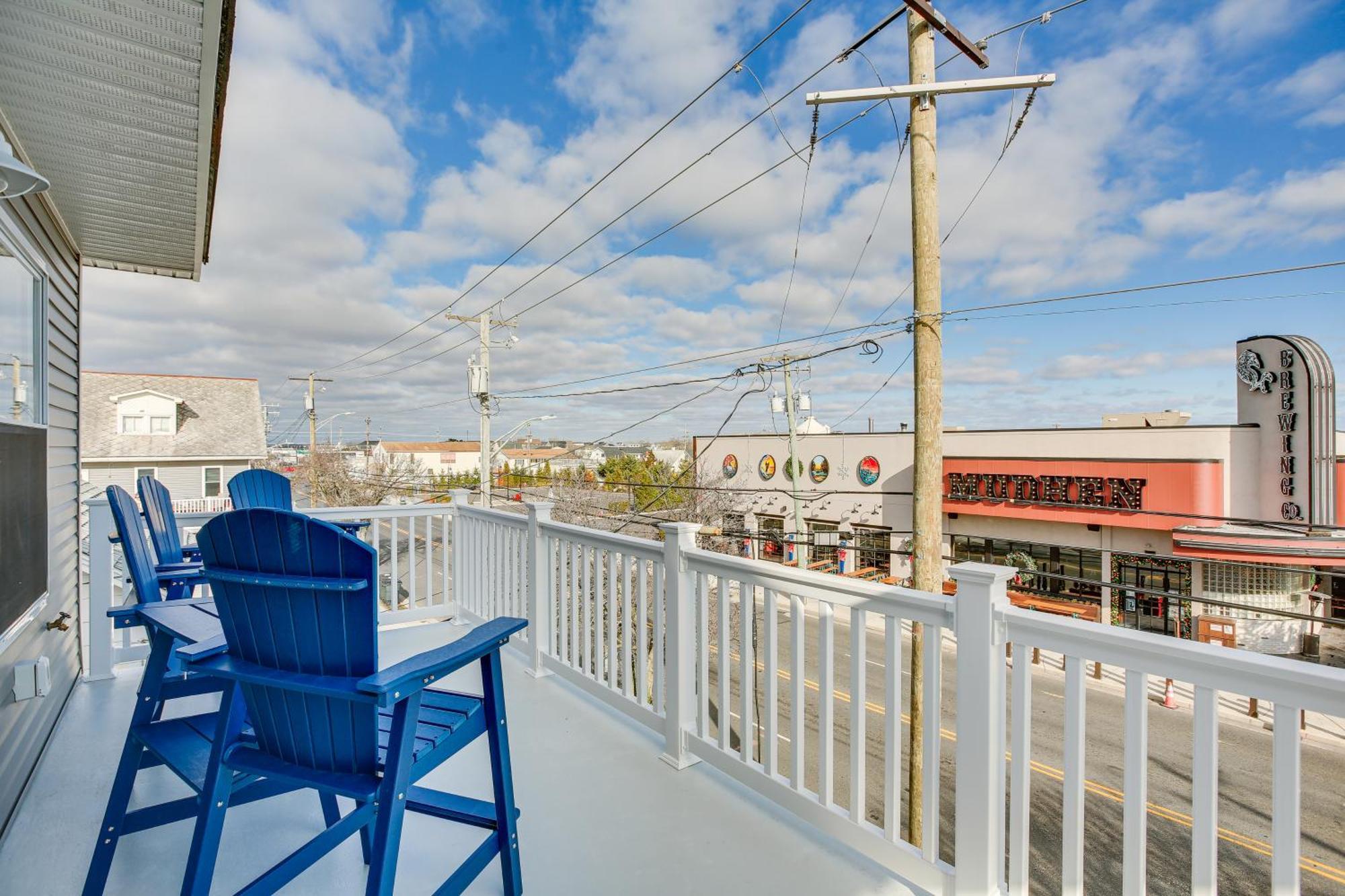 Spacious Wildwood Condo Walk To Beach! Kültér fotó
